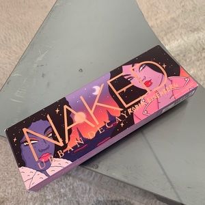 Urban decay x robin Eisenberg naked palette